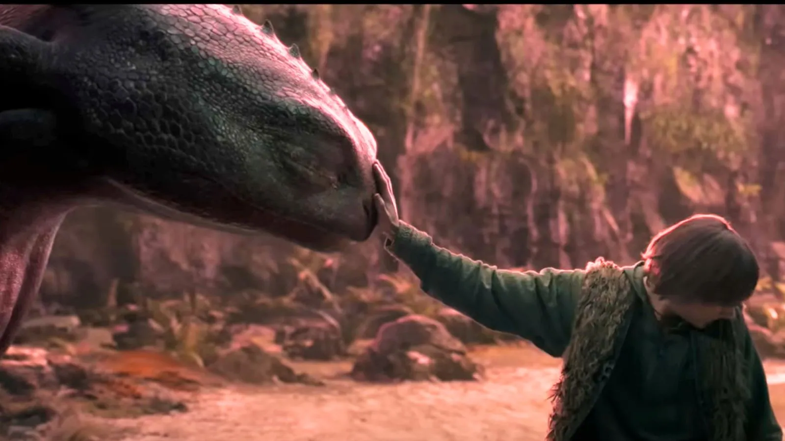 How to Train Your Dragon Live-Action Remake Soars Past $198 Million at Global Box Office 1 How to Train Your Dragon Past $198 Million at Global Box Office